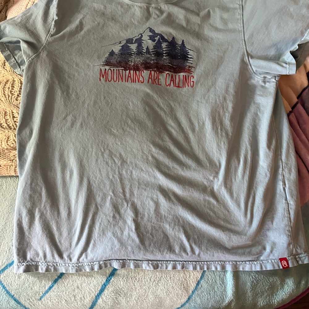 Coleman Red and Blue Short Sleeve Tee Casual Comfort